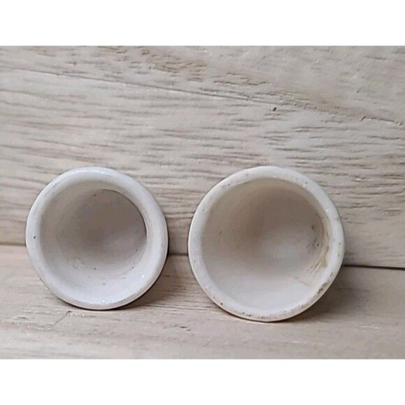 Vintage Set Of 2 Hummel Thimbles Friends Themed - Picture 10 of 11